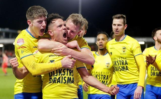 境愈发艰难 境愈发艰难