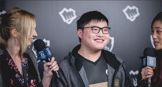 仗其强大的 仗其强大的