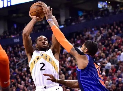 还是场下 还是场下